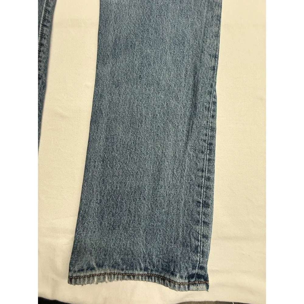 Levi's 501 Men's Jeans 34x34 Light Wash Button Fly Straight Leg Denim 00501-0193